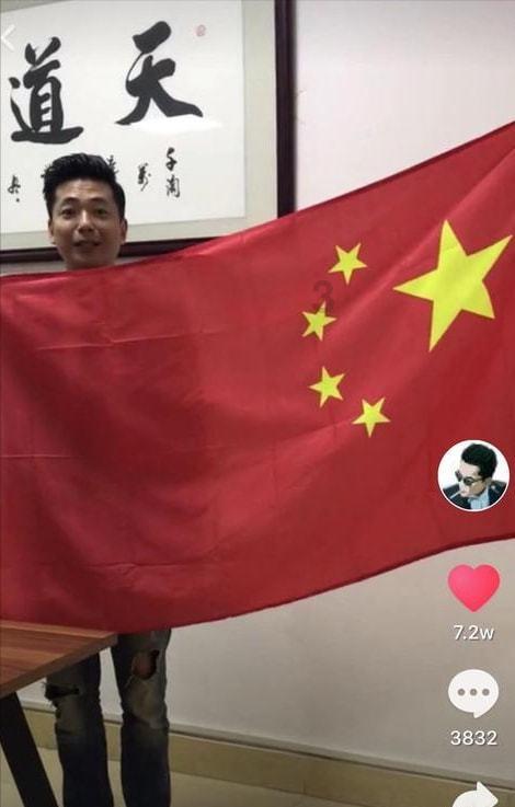 昆医大附二院成功开展云南省首台国产手术机器人辅助肝癌切除术